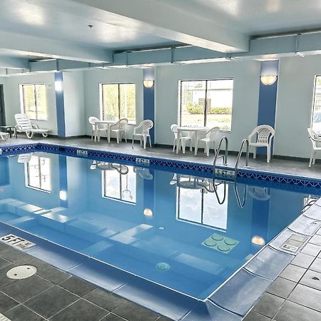 Comfort Inn & Suites Cambridge Zewnętrze zdjęcie